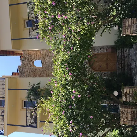 Emel Otel Güzelçamlı