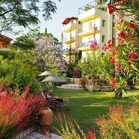 Hotel Emel *