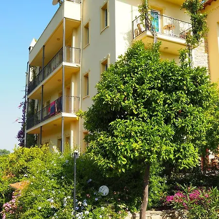 Hotel Emel Guzelcamli