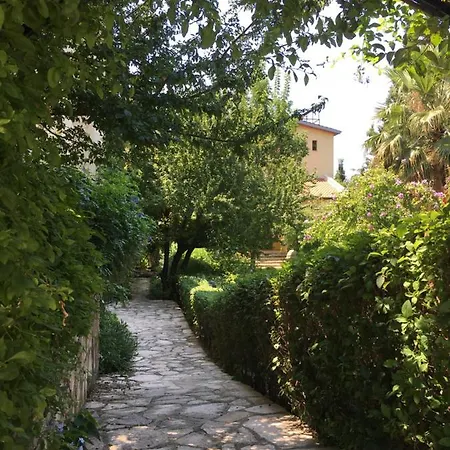 Hotel Emel Guzelcamli